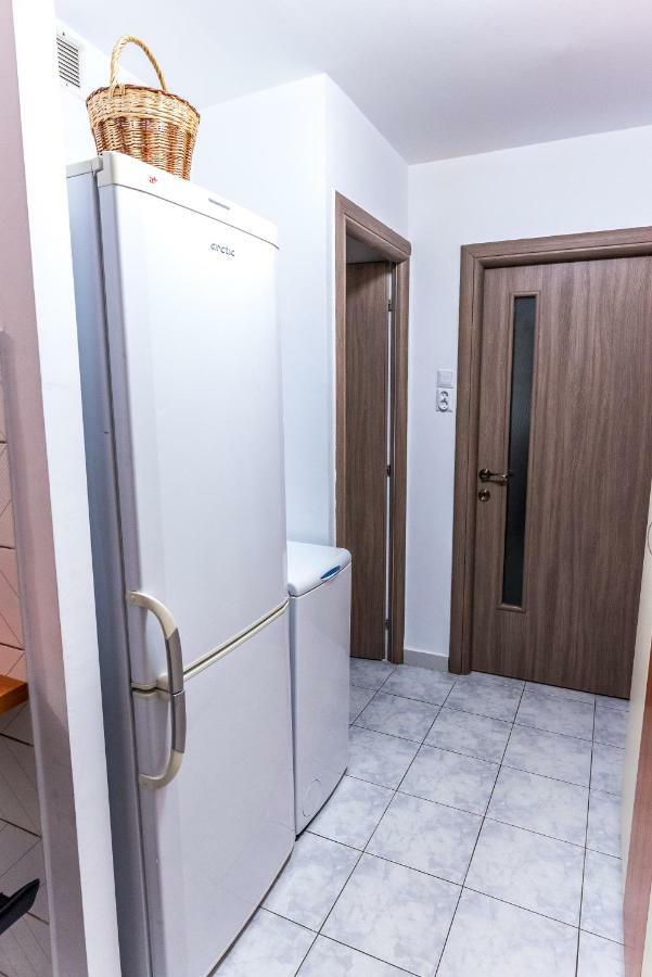 อพาร์ตเมนต์ 1 ห้องนอน 1 ห้องน้ำส่วนตัว ขนาด 30 ตร.ม. – คาเลีย อราดูลุย Apartment ทิมิชัวรา ภายนอก รูปภาพ